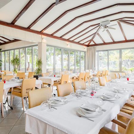 Rogac Rooms & Restaurant Omis Exterior photo